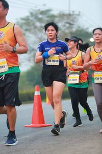 BIB: 17313, 081, 10304
                            <button type="button" onclick="openModal(10077705)" class="btn btn-primary btn-sm float-right btn-popup" data-toggle="modal" data-target=".modal-high-quality">
                        <i class="fas fa-shopping-cart"></i> Add to Cart
                    </button>
                                            <button type="button" onclick="isThisMe(10077705, true)" class="btn btn-success btn-sm float-right btn-popup btn-isme hidden" data-toggle="tooltip" data-placement="bottom" title="นี่คือรูปของคุณใช่ไหม คลิกที่นี่เพื่อเอาเข้าอัลบั้ม">
                        <i class="fas fa-plus"></i> Add to album
                    </button>
                    <button type="button" onclick="isThisMe(10077705, false)" class="btn btn-warning btn-sm float-right btn-popup btn-isnotme hidden">
                        <i class="fas fa-ban"></i> Remove from album
                    </button>